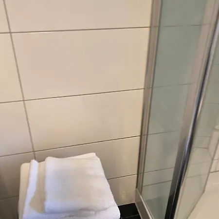 Camy קיפנהיים